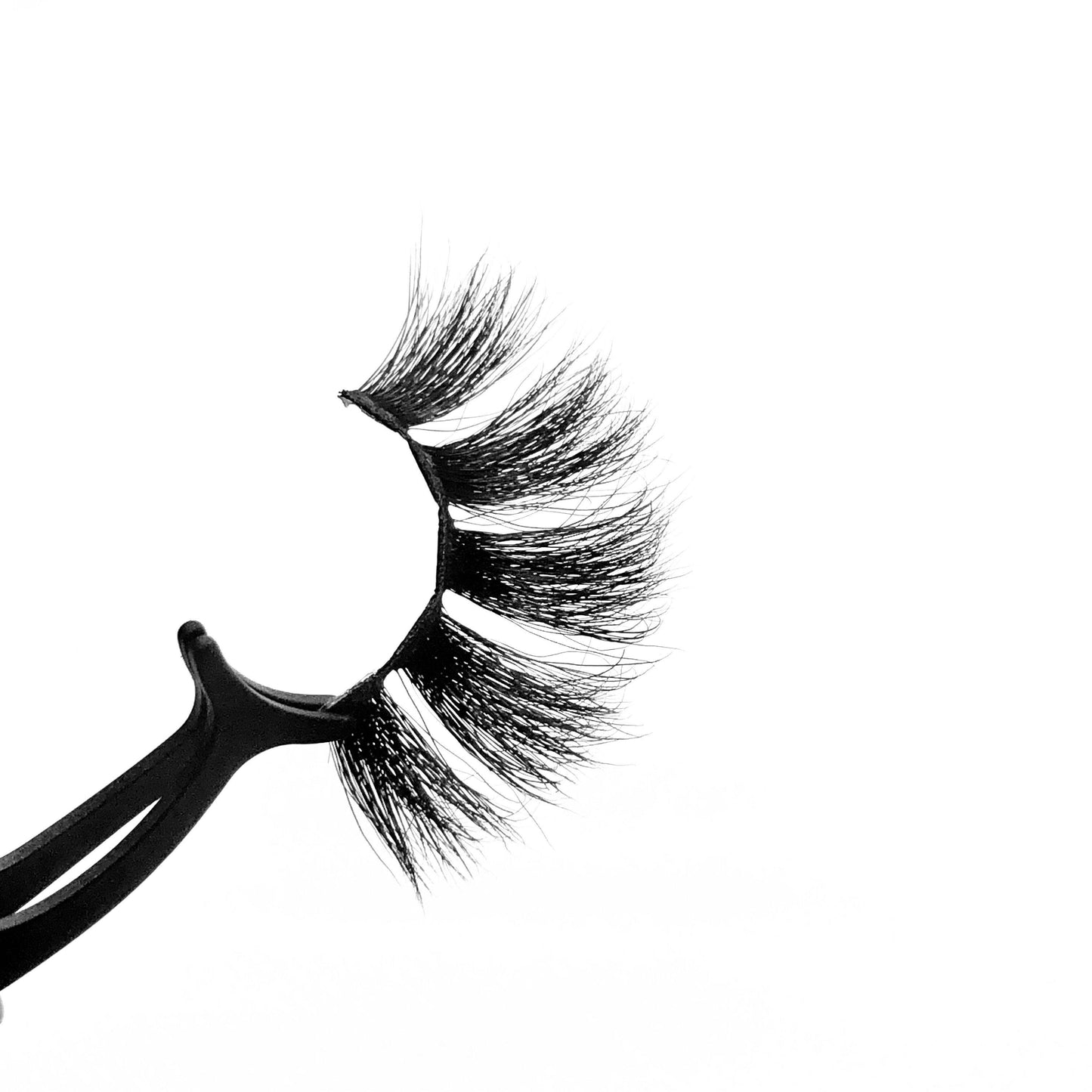 Admire-Mega Volume-FREE COMPLIMENTS + confidence come with our 25mm 5D mink lashes. Our “Admire” lashes will make you the girl everyone admires. You can’t go wrong with these super fluffy, wispy lashes. They give you a flattering, bold, open-eye look. Also available in our "Pretty Gal (3-Pack)" Description Handmade, Cruelty-Free, Wear up to 30x Material: 100% Mink Band: Black Cotton Band Volume:Mega Volume Style: Wispy, X-Long, Dramatic, Open-eye To Use: Measure and size your lashes by placing t