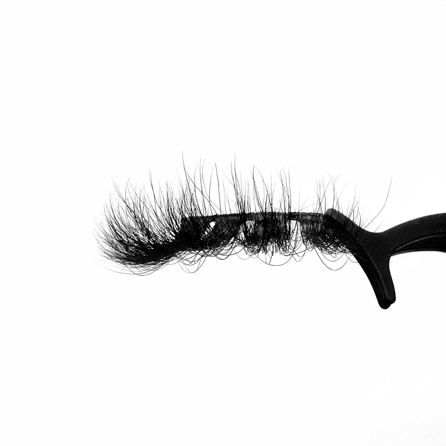 Admire-Mega Volume-FREE COMPLIMENTS + confidence come with our 25mm 5D mink lashes. Our “Admire” lashes will make you the girl everyone admires. You can’t go wrong with these super fluffy, wispy lashes. They give you a flattering, bold, open-eye look. Also available in our "Pretty Gal (3-Pack)" Description Handmade, Cruelty-Free, Wear up to 30x Material: 100% Mink Band: Black Cotton Band Volume:Mega Volume Style: Wispy, X-Long, Dramatic, Open-eye To Use: Measure and size your lashes by placing t