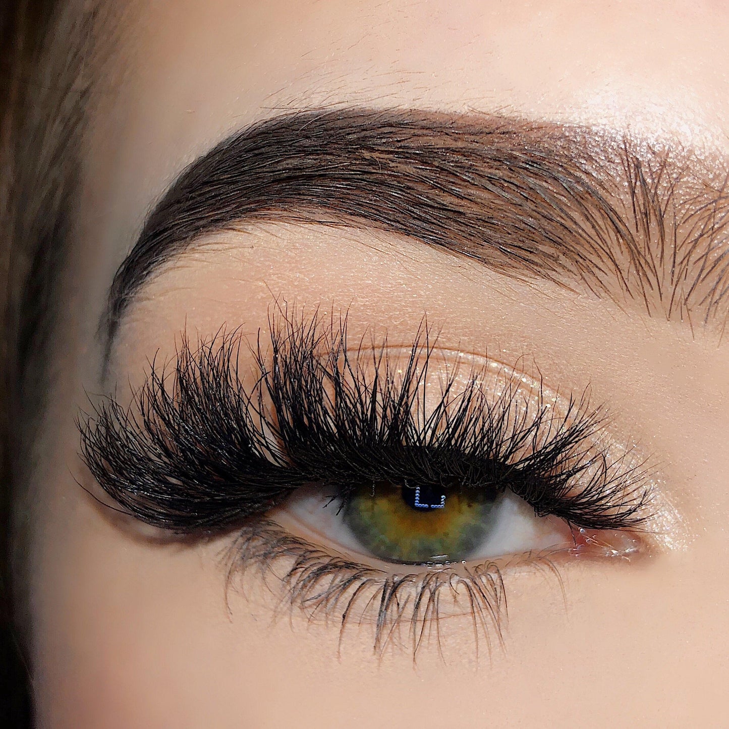 Finesser-High Volume-You're guaranteed to get away with anything in our full and fluffy "Finesser" lashes. "Finesser" is longer on the outer corners, giving you a fierce cat-eye look. These lashes serve extra glam for our ladies that love a sexy, wispy, dramatic look! Also available in our "Boss Up (3-Pack)." Try our "Amour" lashes for a shorter look! Description Handmade, Cruelty-Free, Wear up to 30x Material: 100% Mink Band: Thin, Black Cotton Band Volume: High Style: Dramatic, Long, Wispy, Ca