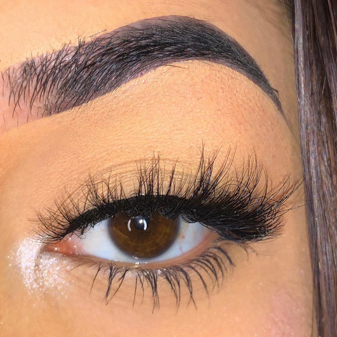 Charmer-Medium Volume-Our super cute, wispy, and flirty 3D Mink lashes “Charmer” are quite the charm! “Charmer” is a MUST HAVE for your natural lashes collection, especially if you love wispy lashes. The layered lengths plus added length on the outer corners is the perfect combo for a fun, flirty look. Description Handmade, Cruelty-Free, Wear up to 30x Material: 100% Mink Band: Black Cotton Band Volume: Medium Style: Wispy, Flirty, Cat-eye, Natural To Use: Measure and size your lashes by placing
